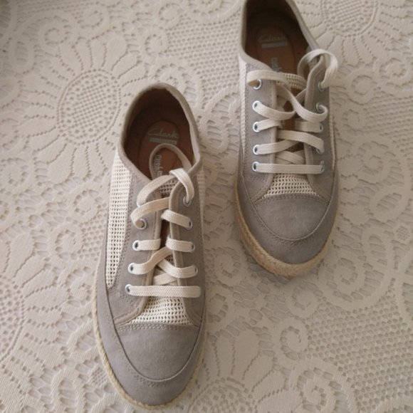 clarks shoes size 7.5